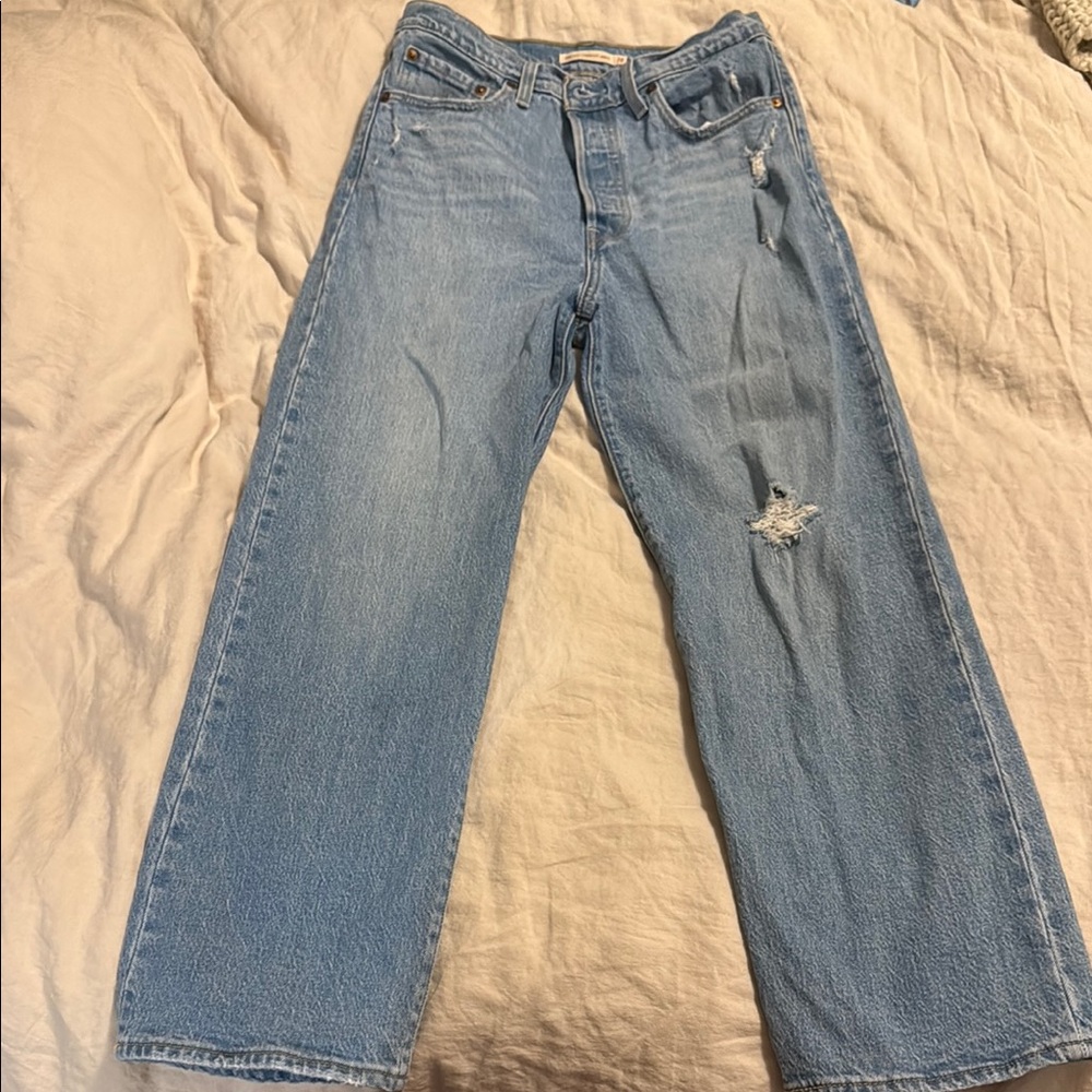 Levi’s Ribcage Straight Ankle size 28 Light Blue Jeans